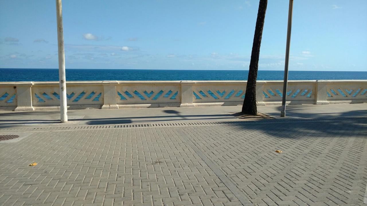 Appartement Flat Avenida Oceânica Barra à Salvador Extérieur photo